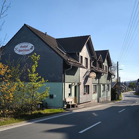 Gasthaus Und Hotel Peterhaensel Spechtsbrunn Eksteriør billede