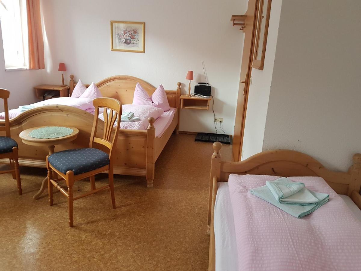 Gasthaus Und Hotel Peterhaensel Spechtsbrunn Eksteriør billede